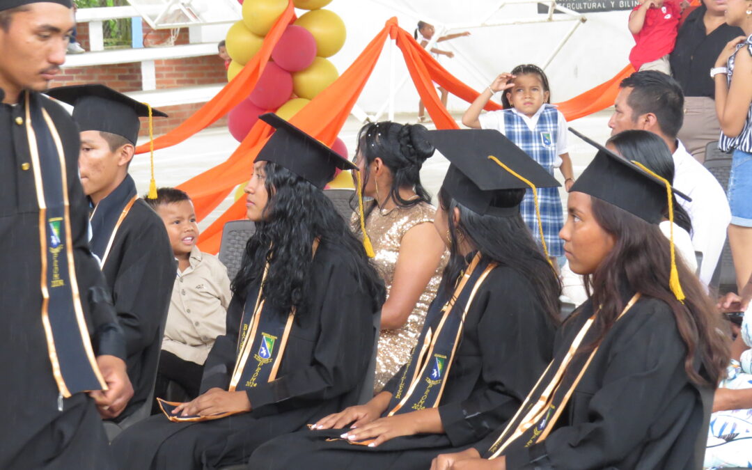 ESTUDIANTE, VERIFIQUE SI LA UNIVERSIDAD A LA QUE PRETENDE INGRESAR,  ES LEGAL