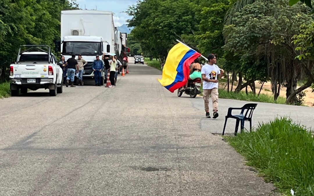 ALCALDÍA, AMENAZA A LOS TRABAJADORES DE LA UTP CON ECHARLES LA POLICIA, éste alcalde “Jorge Camilo Abril Tarache (RA)” que desobedece Órdenes Judiciales, responde así a la Unión de Trabajadores de Paz de Ariporo después de 7 días de Paro.